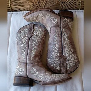 Corral Embroidered Western Cowboy Boots_3